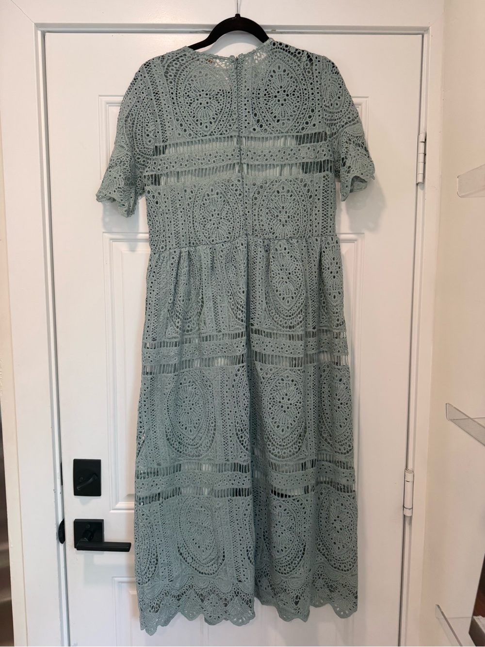 Mint Lace Midi Dress - Picture 6 of 6